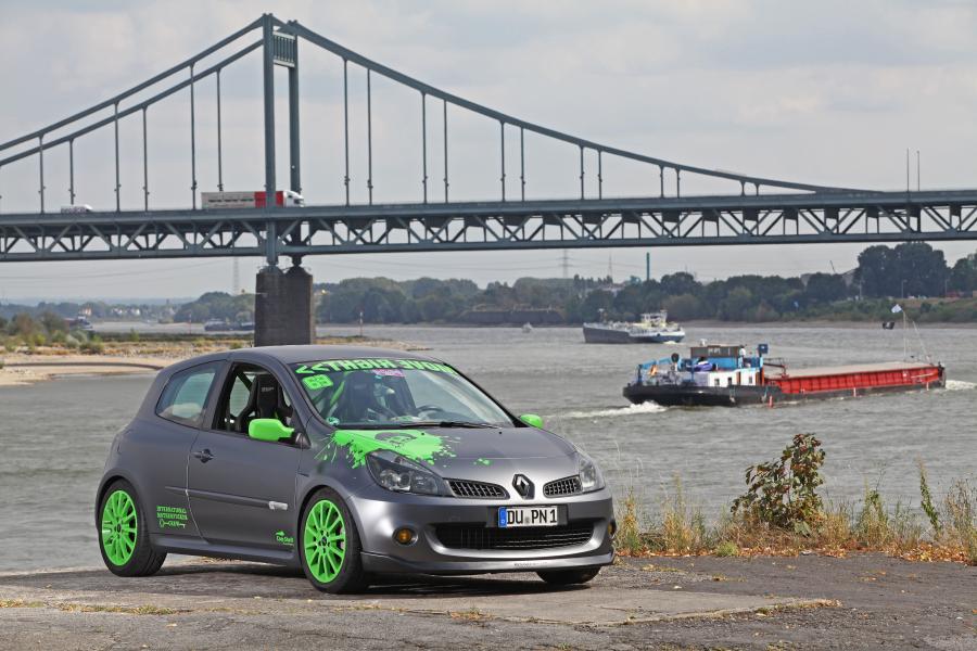  Renault Clio RS by Cam Shaft 2012 года  (фото 11 из 13)